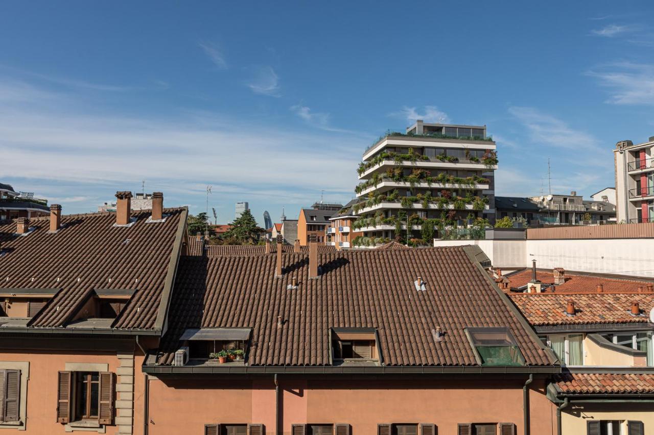 Beplace Garibaldi Suites Milan Exterior photo