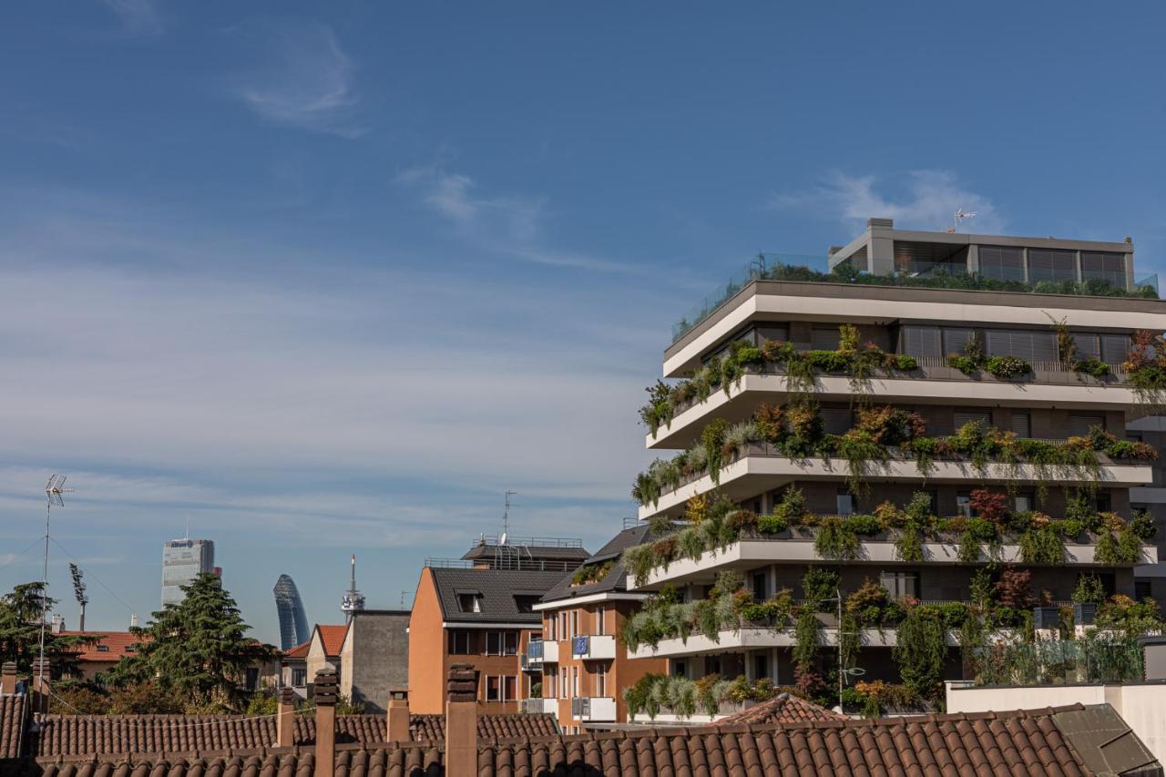 Beplace Garibaldi Suites Milan Exterior photo